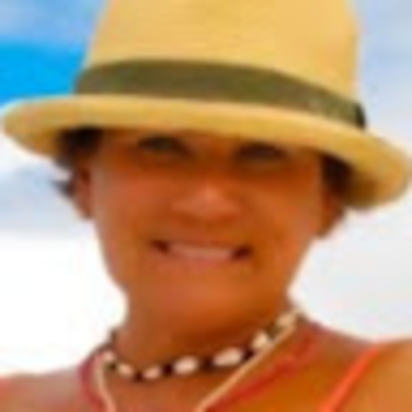 Meet your Posher, Teresa - Picture 1 of 1